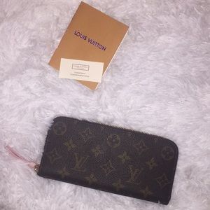 LOUIS VUITTON CLEMENCE WALLET ROSE BALLERINE